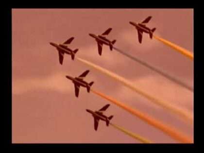 エアロダンシング featuring Blue Impulse